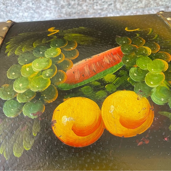 VINTAGE TRUNK - Picture 9 of 16